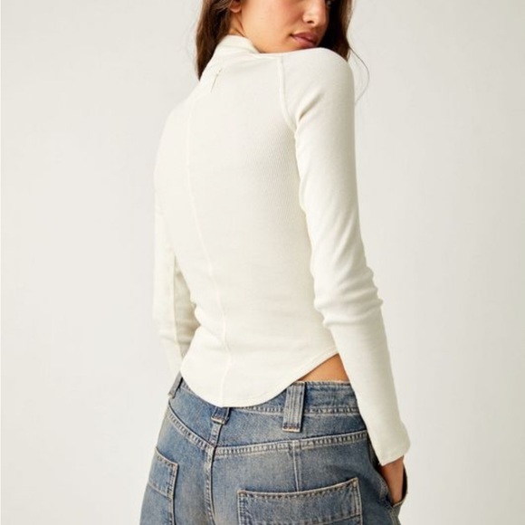 NWOT Pixie tee by We The Free from Free People in size Large - Picture 8 of 13